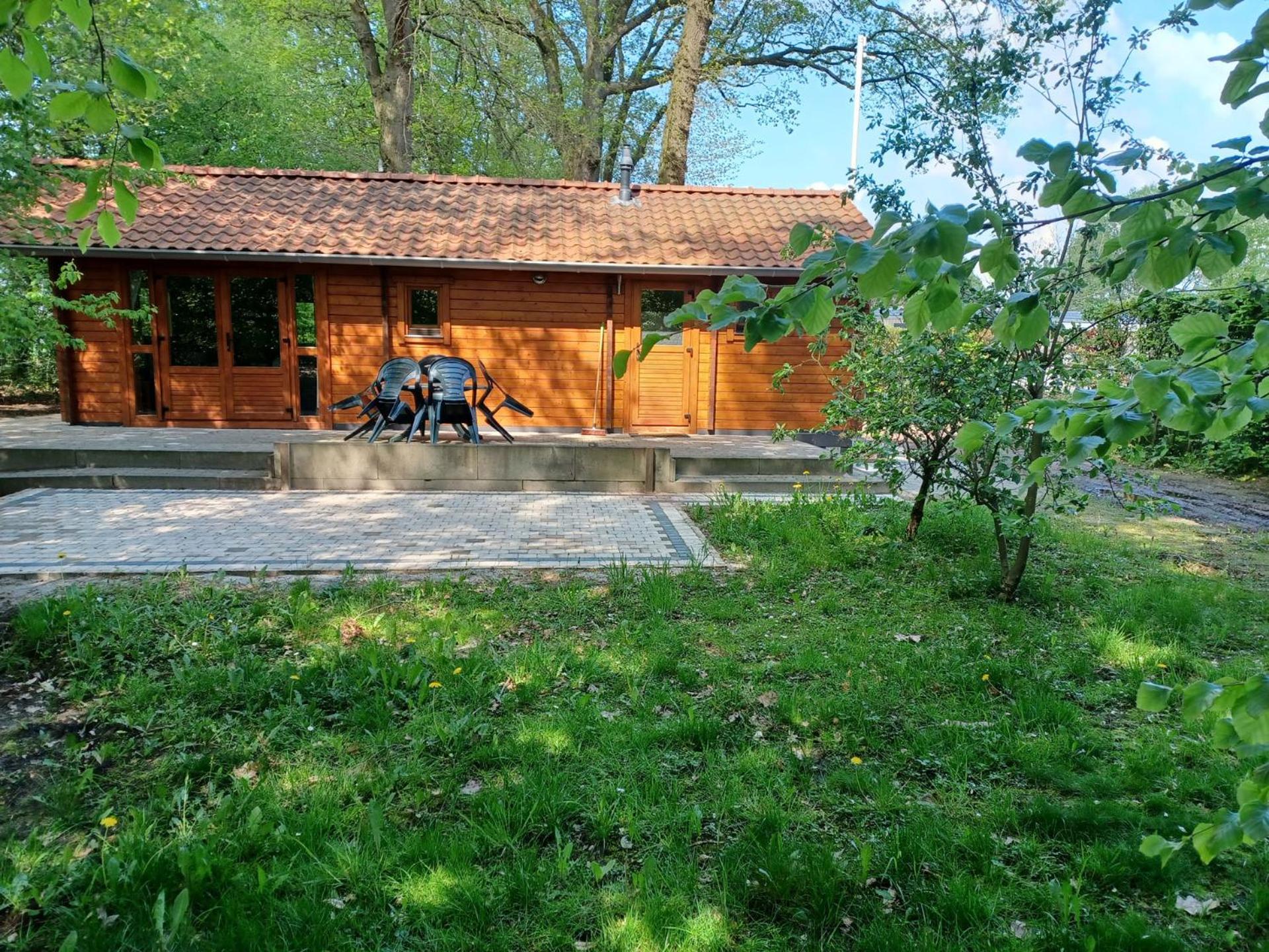 Vakantiehuis Knusse Blokhut Op Groot En Perceel @ Veluwe *